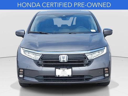 Used 2024 Honda Odyssey Touring image 2