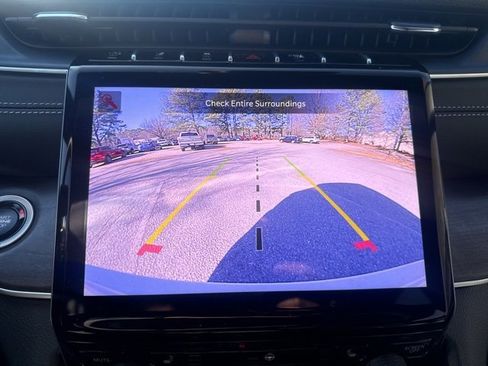 Used 2025 Jeep Grand Cherokee Limited w/ MOPAR Finishing Package image 16