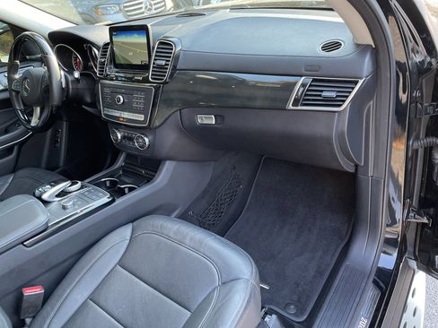 Used 2018 Mercedes-Benz GLS 550 4MATIC image 51