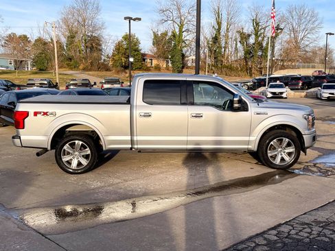 Used 2019 Ford F150 Platinum w/ Equipment Group 701A Luxury image 4
