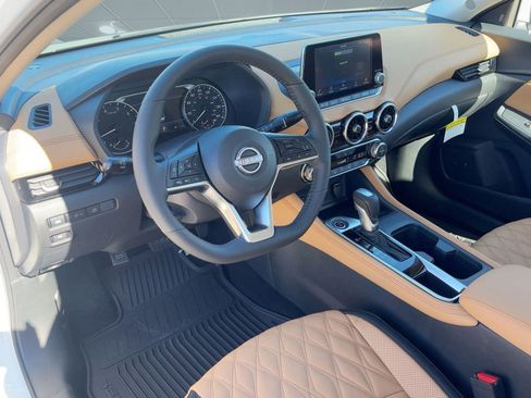 New 2025 Nissan Sentra SV w/ SV Premium Package image 4