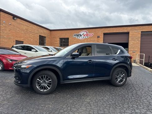 Used 2017 MAZDA CX-5 Touring w/ Preferred Equipment Package AWD/4WD image 4