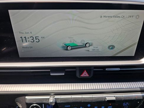 Used 2024 Hyundai Ioniq 6 SE RWD image 30