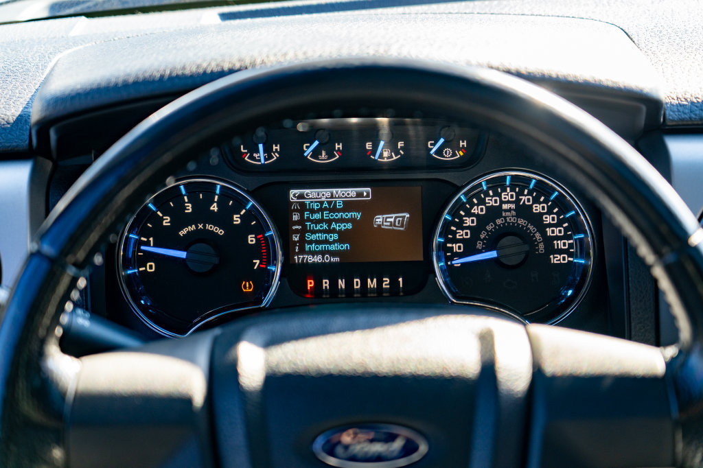 Used 2011 Ford F150 FX4 w/ FX Luxury Pkg AWD/4WD image 18
