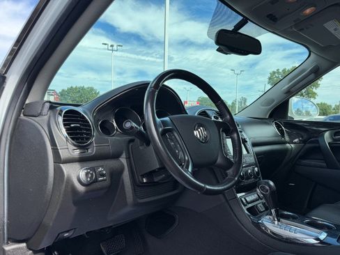 Used 2017 Buick Enclave Leather w/ Trailering Package AWD/4WD image 14