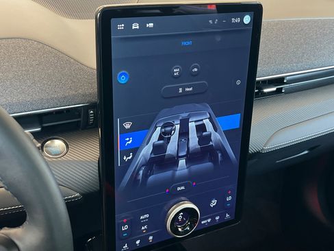 Used 2024 Ford Mustang Mach-E Premium image 25