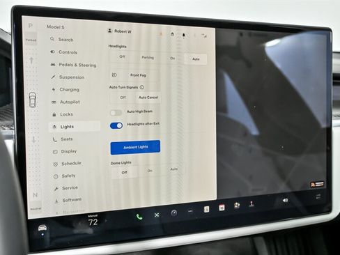 Used 2022 Tesla Model S Plaid image 33