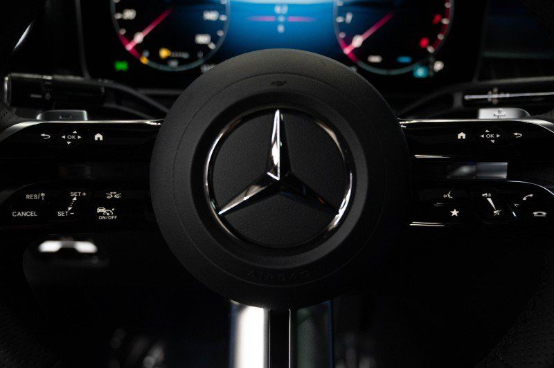 New 2027 Mercedes-Benz CLE 450 4MATIC Coupe image 21