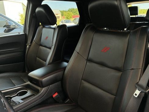 Used 2025 Dodge Durango GT AWD/4WD image 12