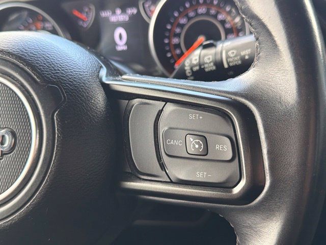 Used 2018 Jeep Wrangler Unlimited Sport S AWD/4WD image 30