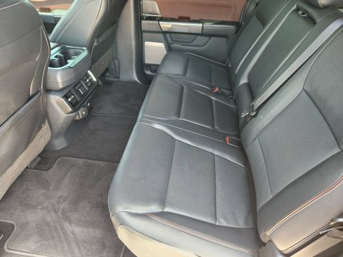 Certified 2023 Ford F150 Lariat w/ Equipment Group 502A High RWD image 29