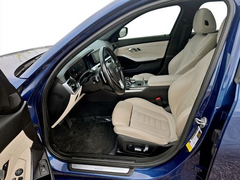Used 2021 BMW 330i Sedan w/ Driving Assistance Package image 29