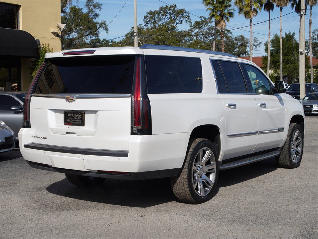 Used 2016 Cadillac Escalade ESV Luxury RWD image 13