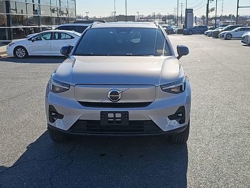 Used 2023 Volvo XC40 Recharge Ultimate image 15