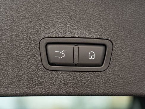 New 2025 Alfa Romeo Tonale w/ Premium Package image 8