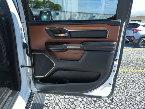 Used 2021 RAM 1500 Limited AWD/4WD image 31