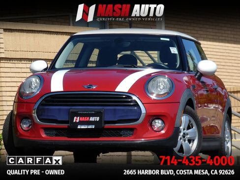 Used 2017 MINI Cooper 2-Door Hardtop FWD image 2