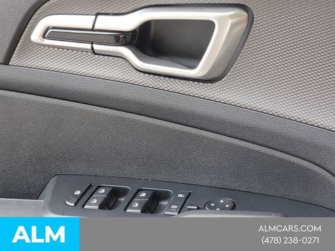 Used 2025 Kia Sportage LX AWD/4WD image 27