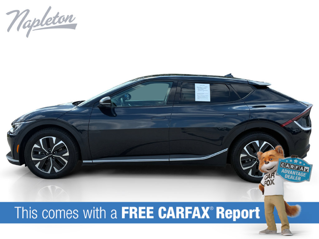 Used 2024 Kia EV6 Light AWD/4WD image 2