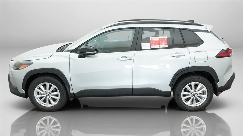 New 2026 Toyota Corolla Cross LE FWD image 16