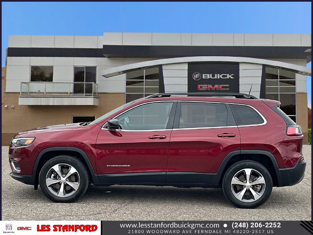 Used 2022 Jeep Cherokee Limited AWD/4WD image 2
