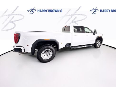 New 2026 GMC Sierra 3500 Denali w/ Denali Reserve Package image 35