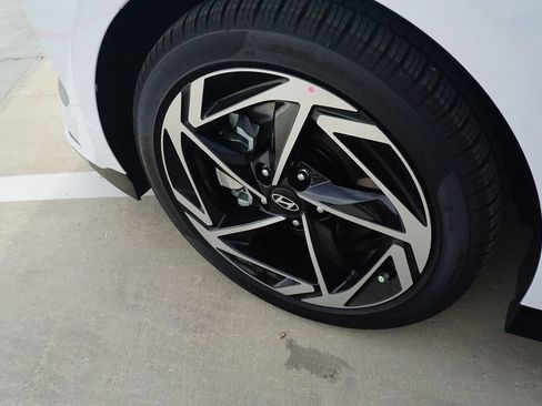 New 2026 Hyundai Sonata SEL FWD image 9