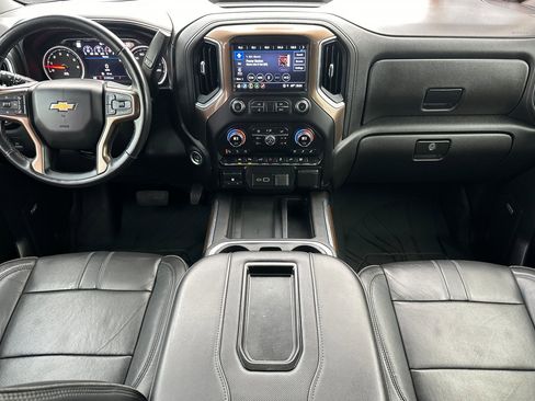 Used 2022 Chevrolet Silverado 1500 High Country image 13