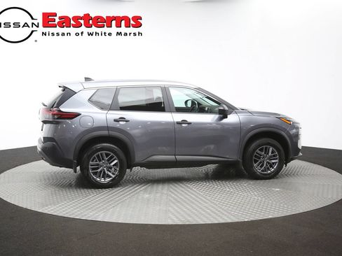 Used 2023 Nissan Rogue S AWD/4WD image 42