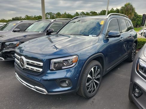 Certified 2023 Mercedes-Benz GLB 250 image 1