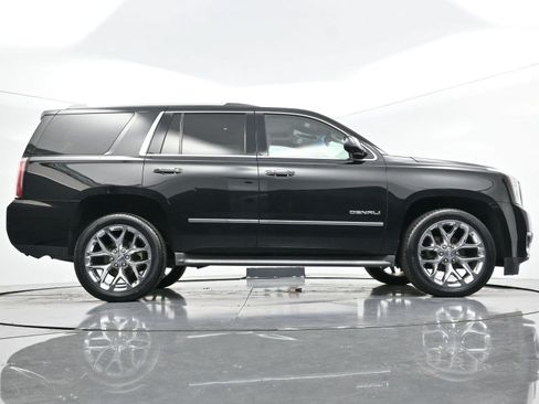 Used 2017 GMC Yukon Denali w/ Open Road Package AWD/4WD image 62