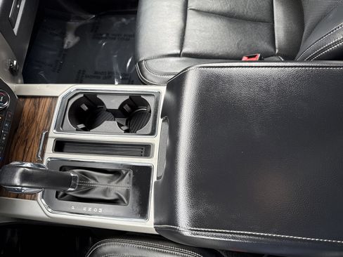 Used 2019 Ford F150 Lariat AWD/4WD image 25