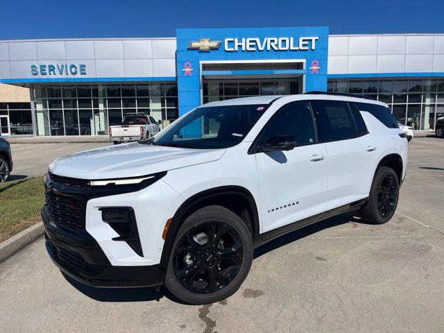 New 2027 Chevrolet Traverse RS w/ LPO, Floor Liner Package FWD image 2