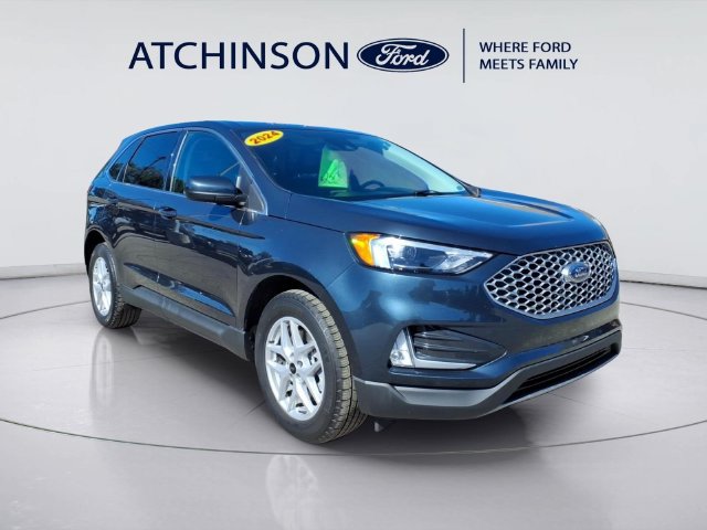 Certified 2024 Ford Edge SEL w/ Convenience Package AWD/4WD image 3