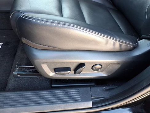 Used 2023 Nissan Rogue SL image 10