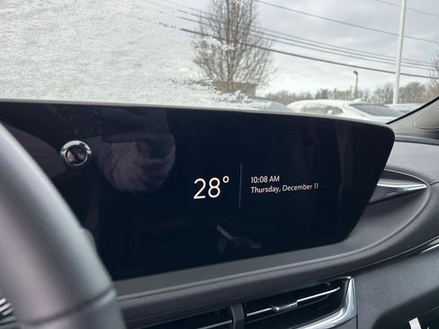 New 2026 Buick Envista Preferred w/ Convenience I Package image 9