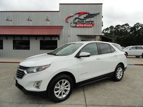 Used 2018 Chevrolet Equinox LT FWD image 1