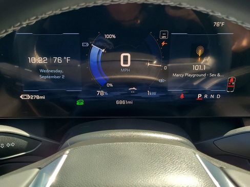 Used 2026 Chevrolet Equinox EV LT FWD image 7