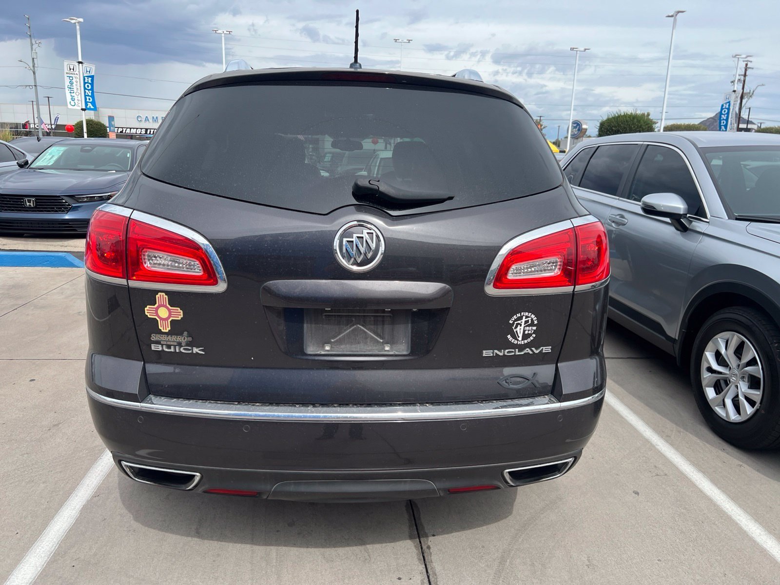 Used 2014 Buick Enclave Leather FWD image 11
