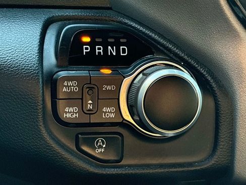 Used 2023 RAM 1500 Big Horn AWD/4WD image 24