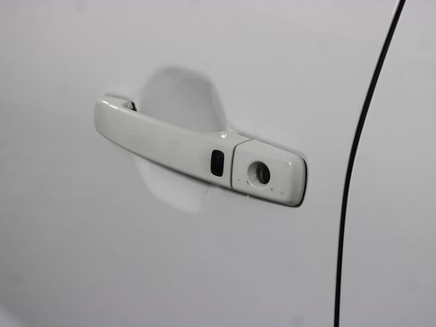 Used 2023 Nissan Frontier PRO-4X w/ Pro-4X Premium Package AWD/4WD image 52