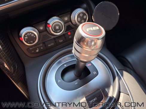Used 2010 Audi R8 V10 AWD/4WD image 22