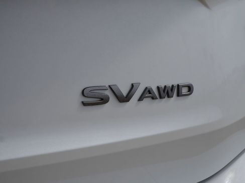 Used 2024 Nissan Rogue SV AWD/4WD image 10