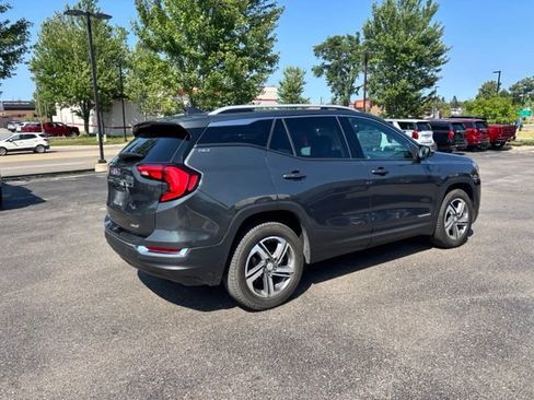 Used 2021 GMC Terrain SLT w/ LPO, Floor Liner Package AWD/4WD image 6