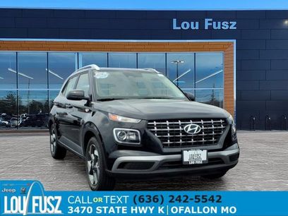 Used 2025 Hyundai Venue SEL