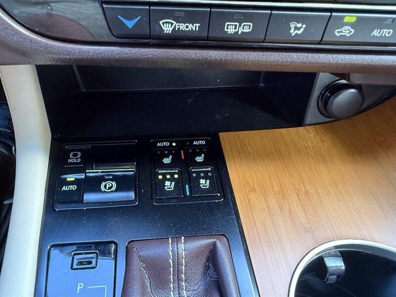 Used 2018 Lexus RX 350 AWD w/ Premium Package image 7