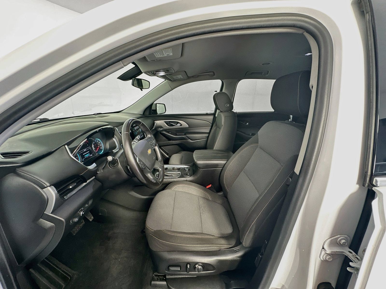 Used 2018 Chevrolet Traverse LT AWD/4WD image 20