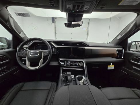 New 2026 GMC Sierra 1500 Denali image 2