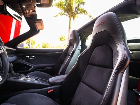 Used 2018 Porsche 911 Targa 4 GTS w/ GTS Interior Package AWD/4WD image 38