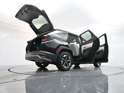 Used 2025 Hyundai Tucson SEL image 39